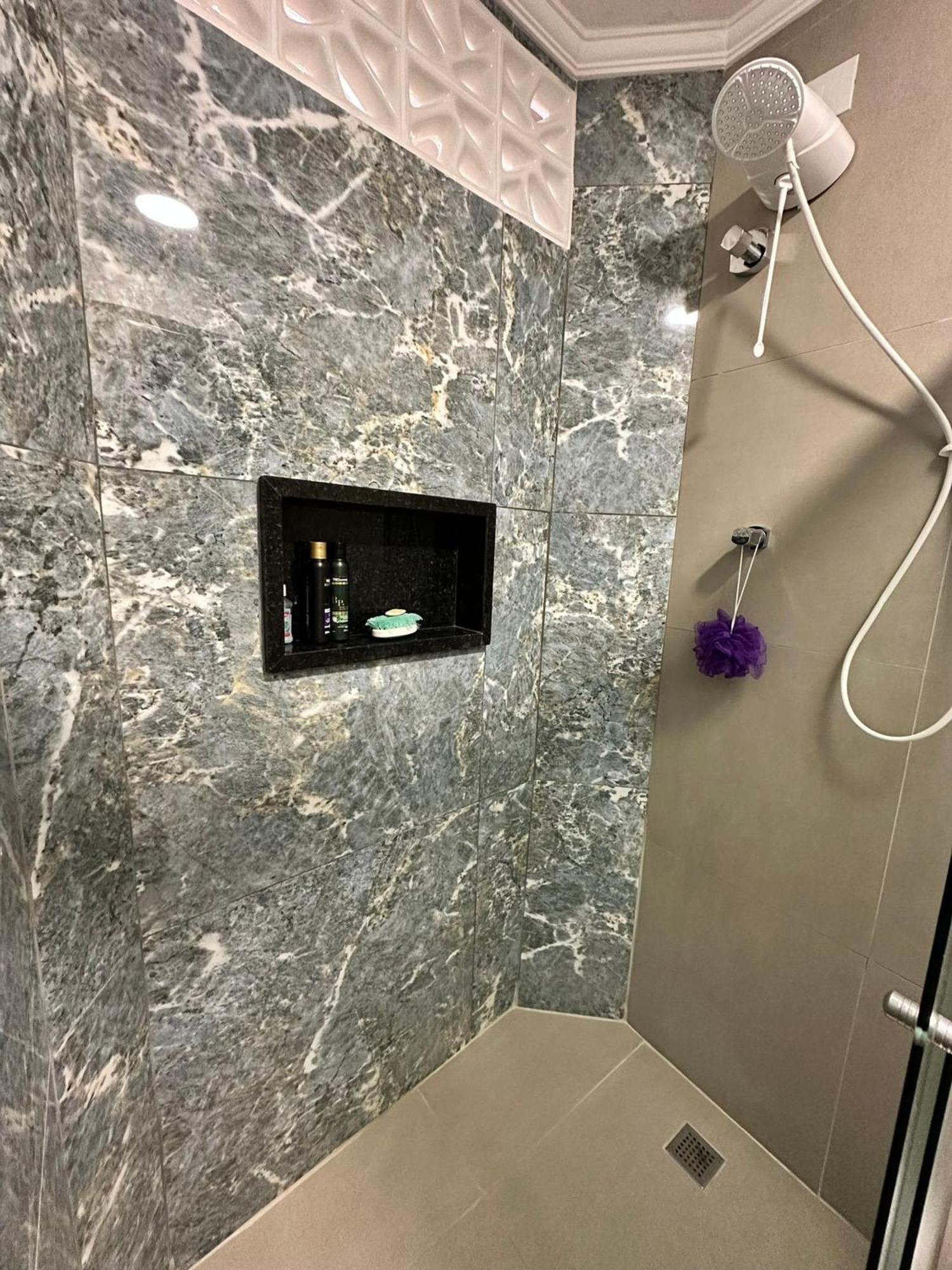 Ap Pe Na Areia Vista Parcial Mar Appartement Santos  Buitenkant foto
