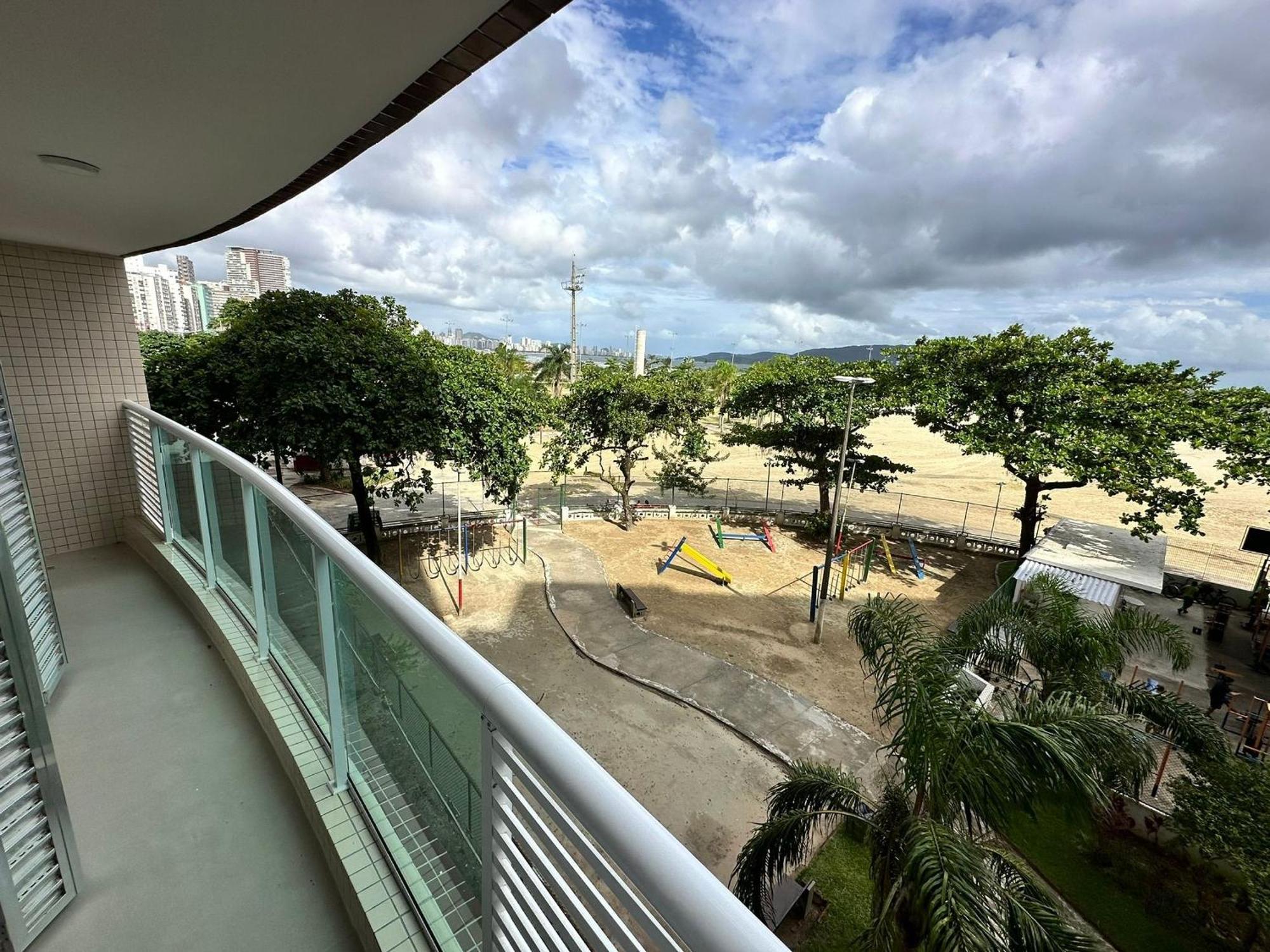 Ap Pe Na Areia Vista Parcial Mar Appartement Santos  Buitenkant foto