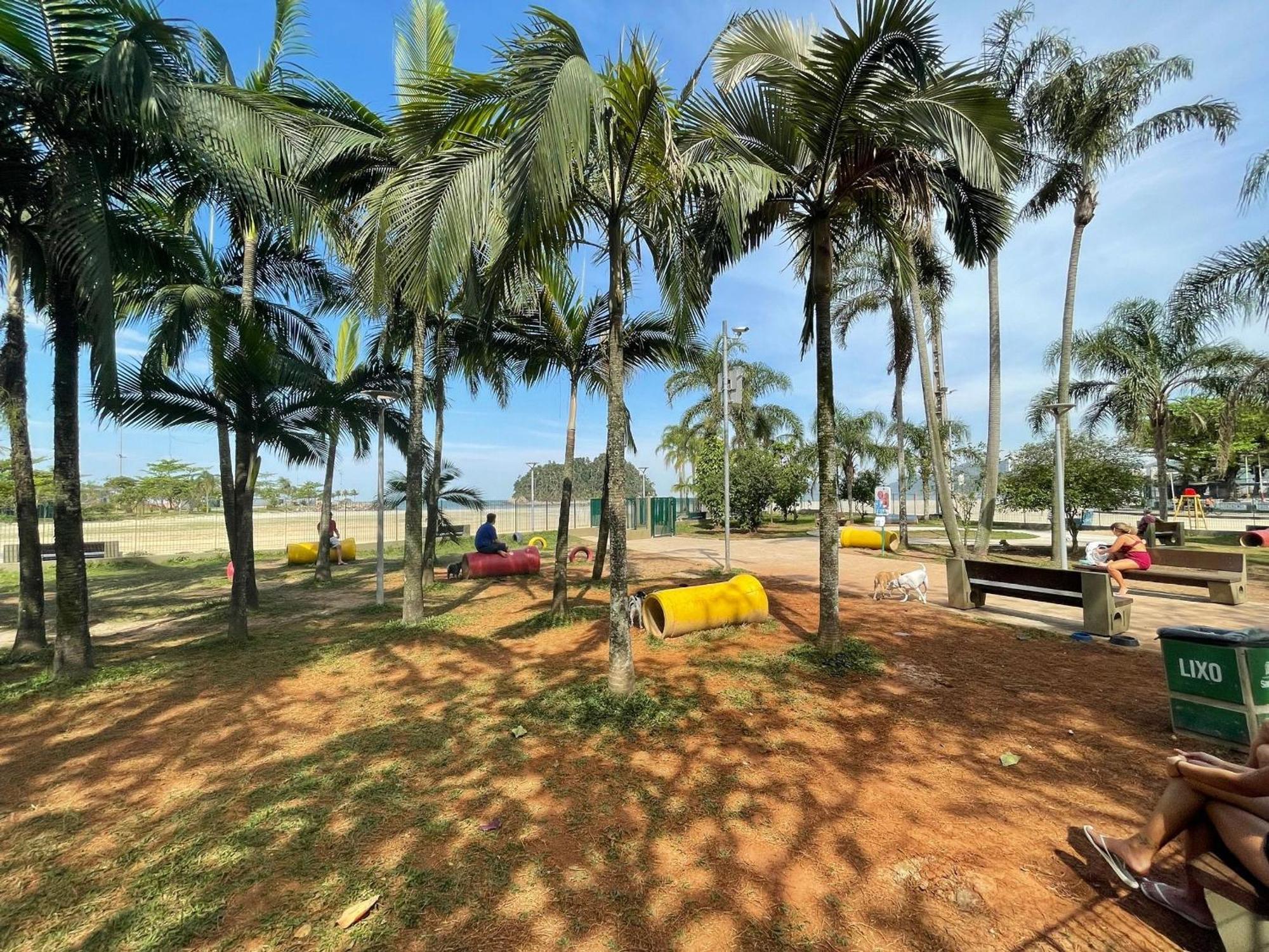 Ap Pe Na Areia Vista Parcial Mar Appartement Santos  Buitenkant foto